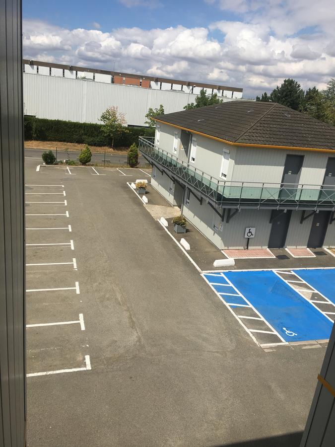 Premiere Classe Coignières Exteriér fotografie